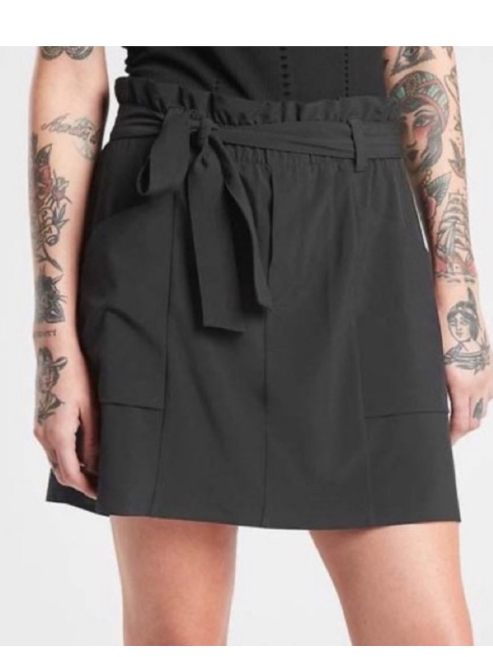 Athleta Skyline Paper Bag Waist Black Skort Belted Stretch Athletic Travel Sz 8